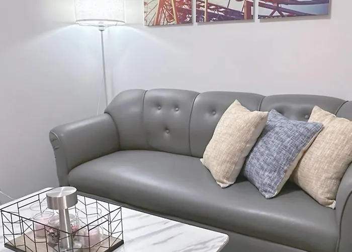 Staycapades At Shell Residences Апартаменты